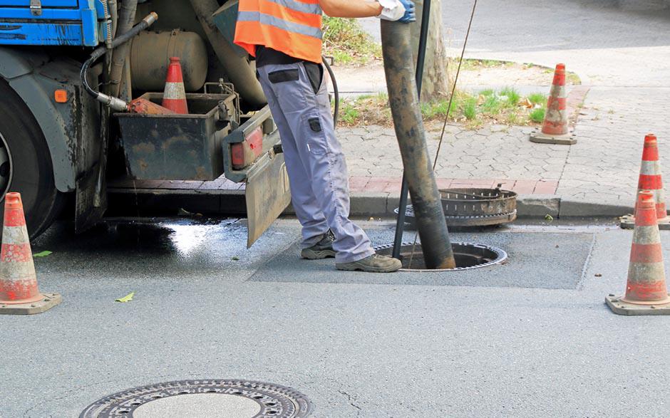 societe pour deboucher canalisation Paris 13